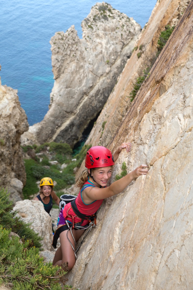 Climbing 8