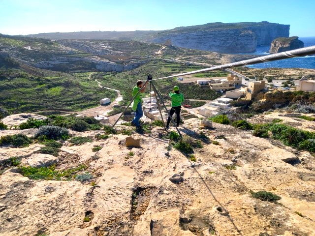 Dwejra Zipline zzzxzzxz
