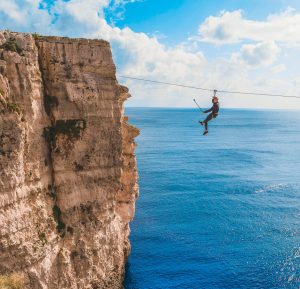 Zipline in Miġra I-Ferħa